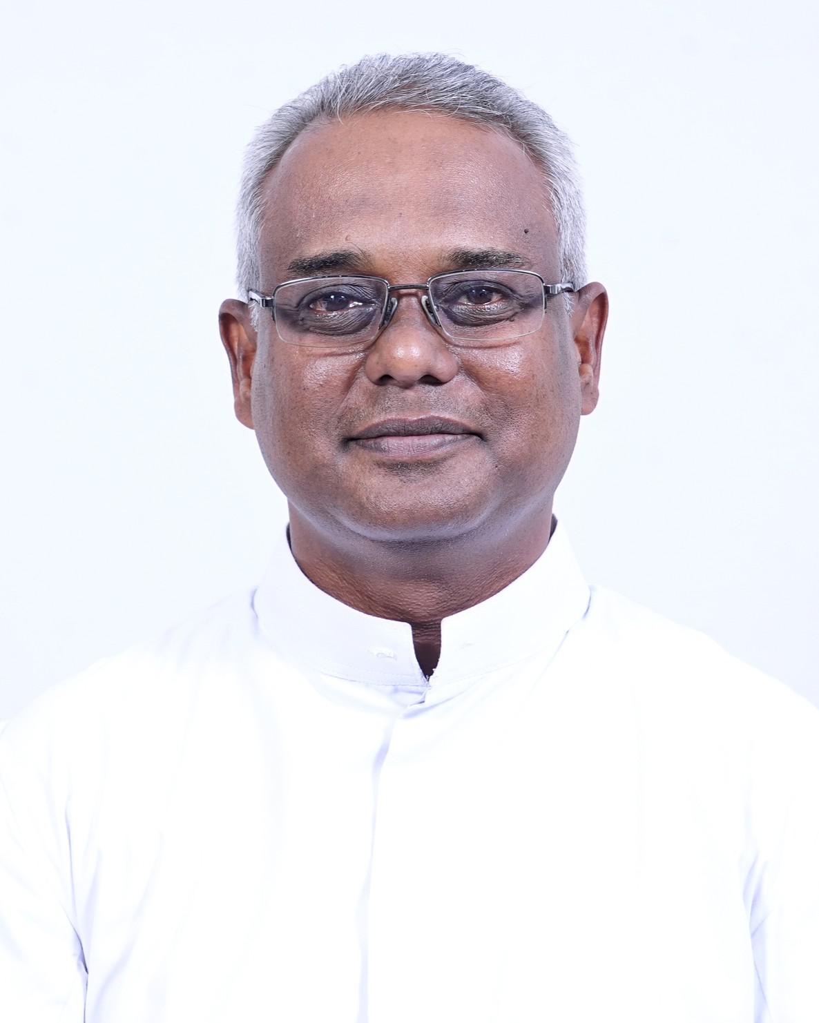 Rev. Fr. Christopher Roach A. L.